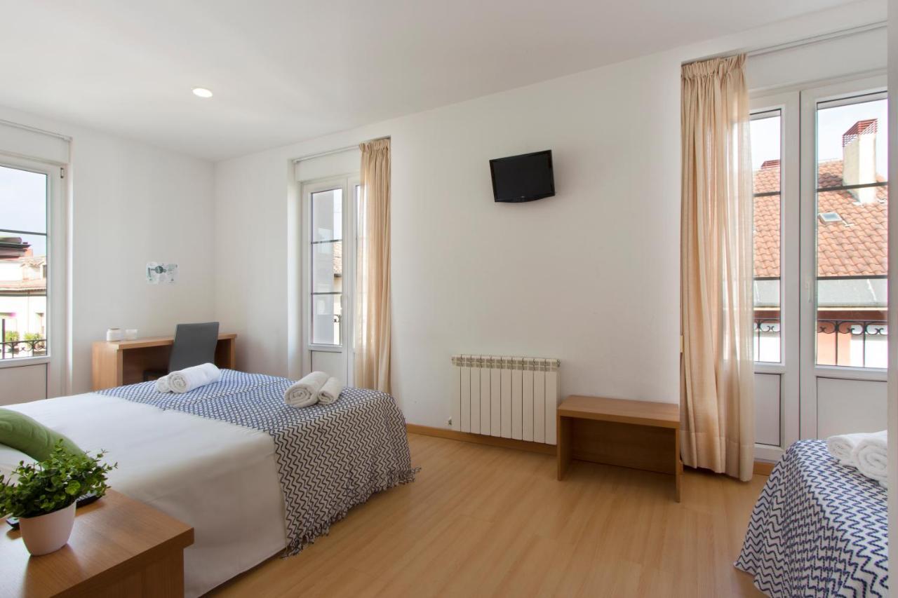 Hostal La Numantina Λογκρόνο Εξωτερικό φωτογραφία