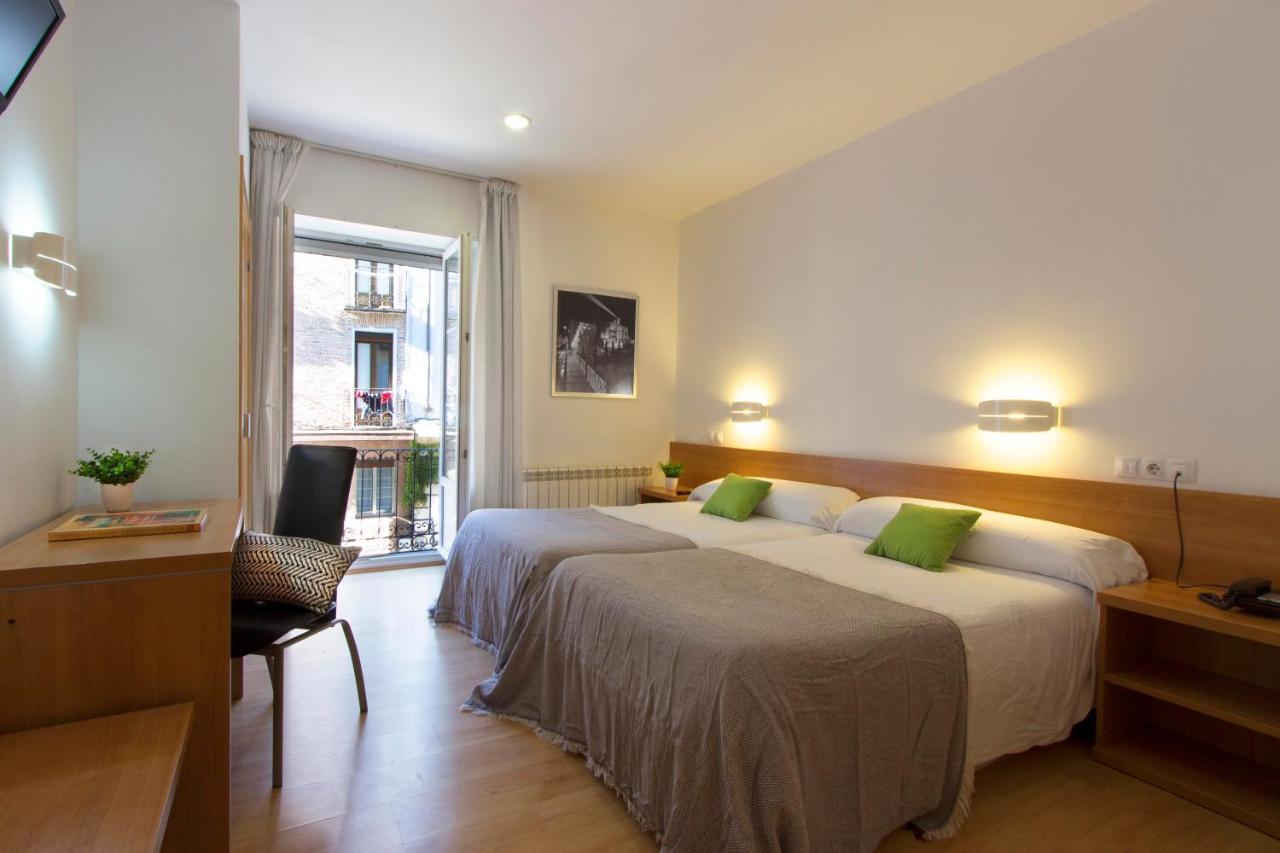 Hostal La Numantina Λογκρόνο Εξωτερικό φωτογραφία