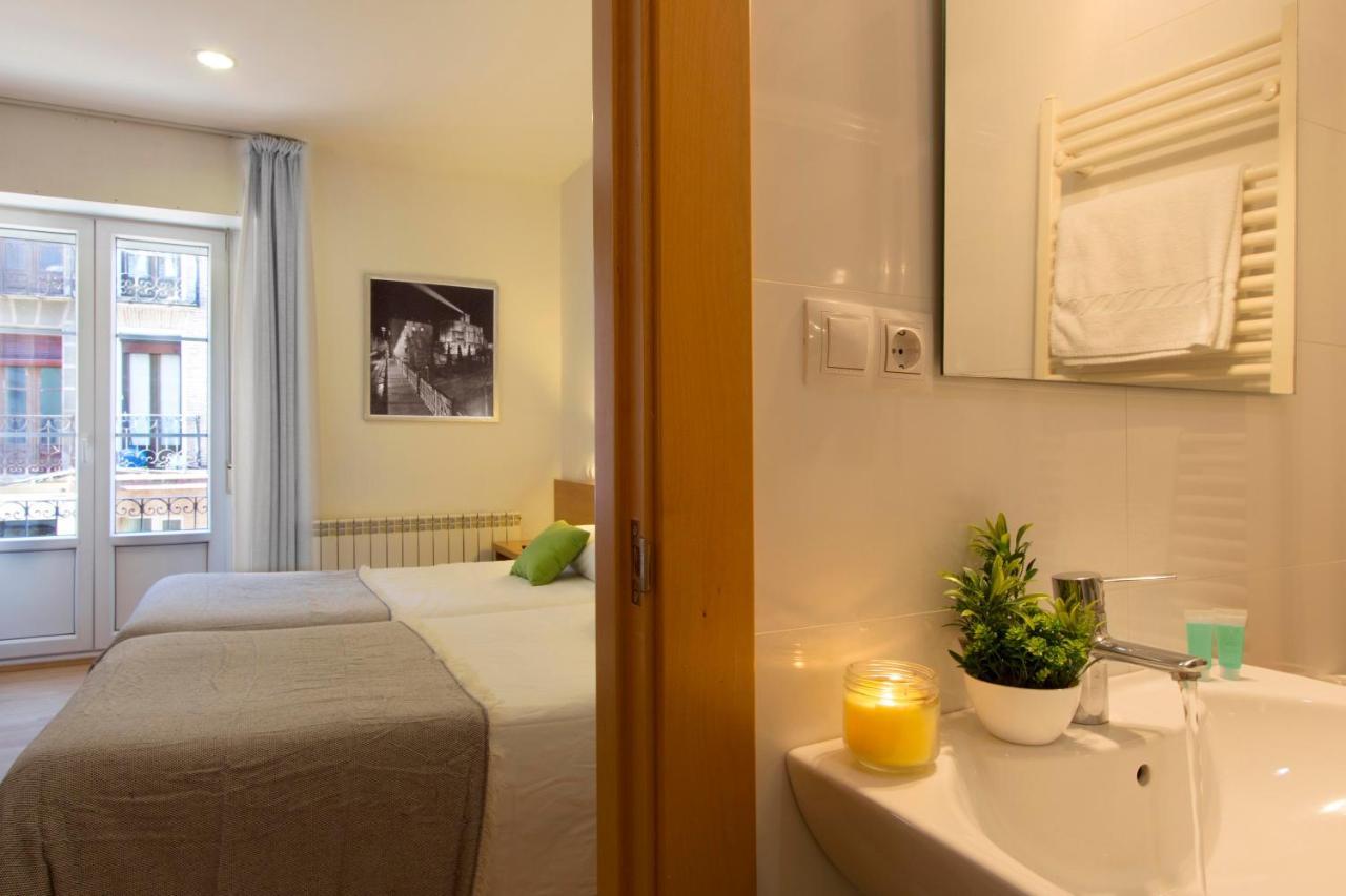 Hostal La Numantina Λογκρόνο Εξωτερικό φωτογραφία